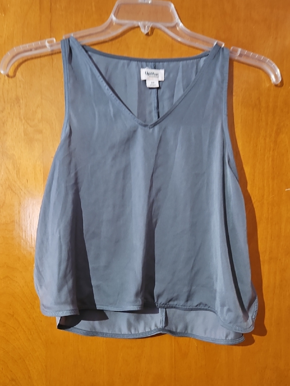 Upwest Light Gray V-Neck Sleeveless Camisole